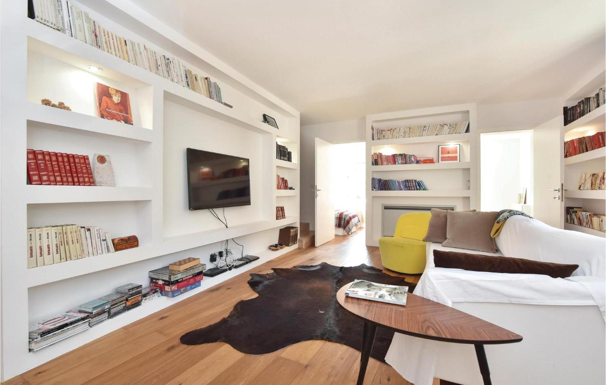 Stunning Home In Split With Outdoor Swimming Pool 외부 사진