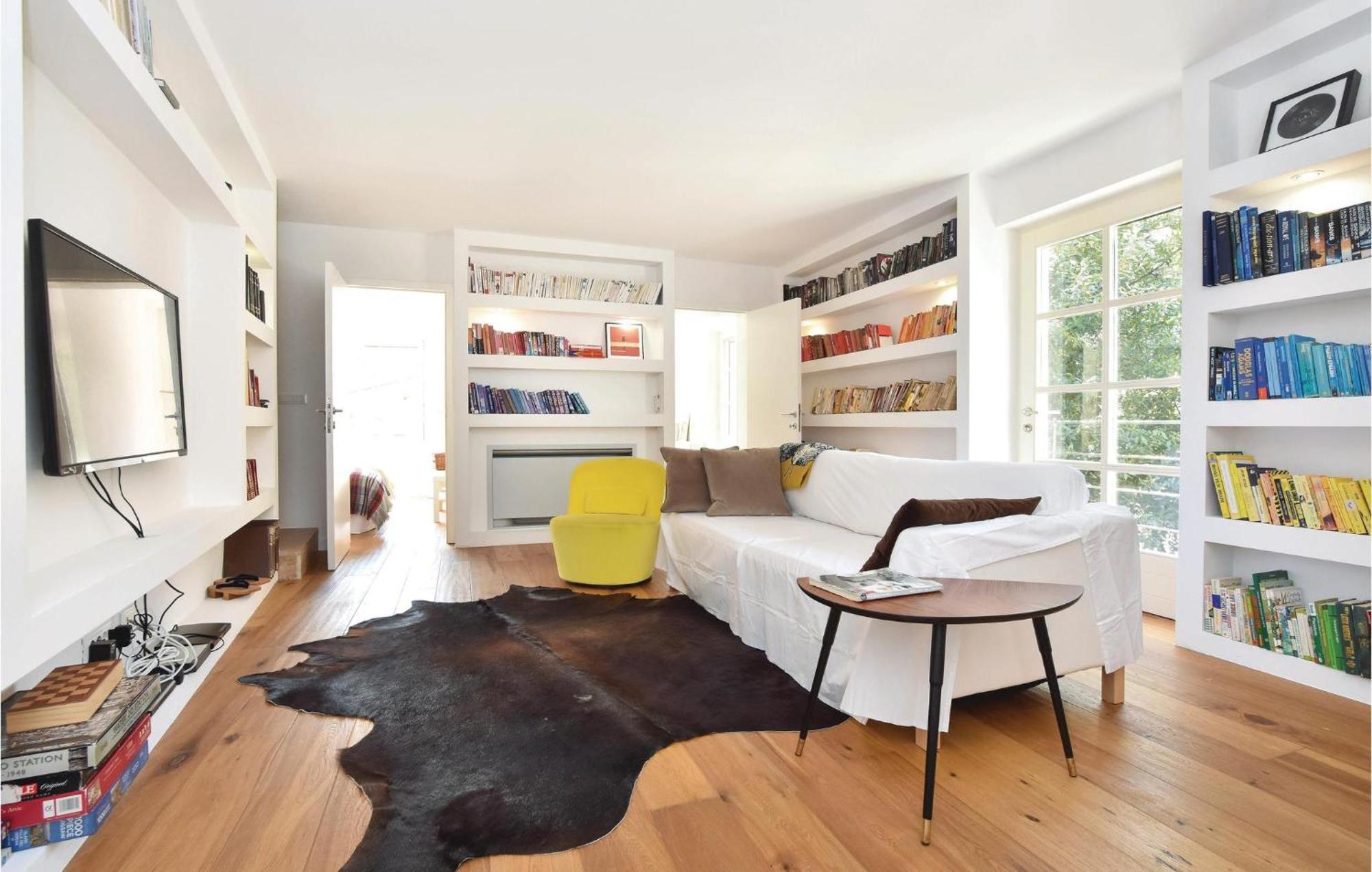 Stunning Home In Split With Outdoor Swimming Pool 외부 사진